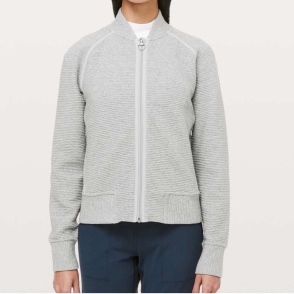 Lululemon on repeat bomber jacket